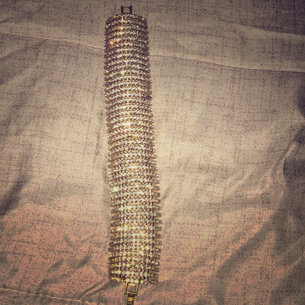 Gold crystal braclet